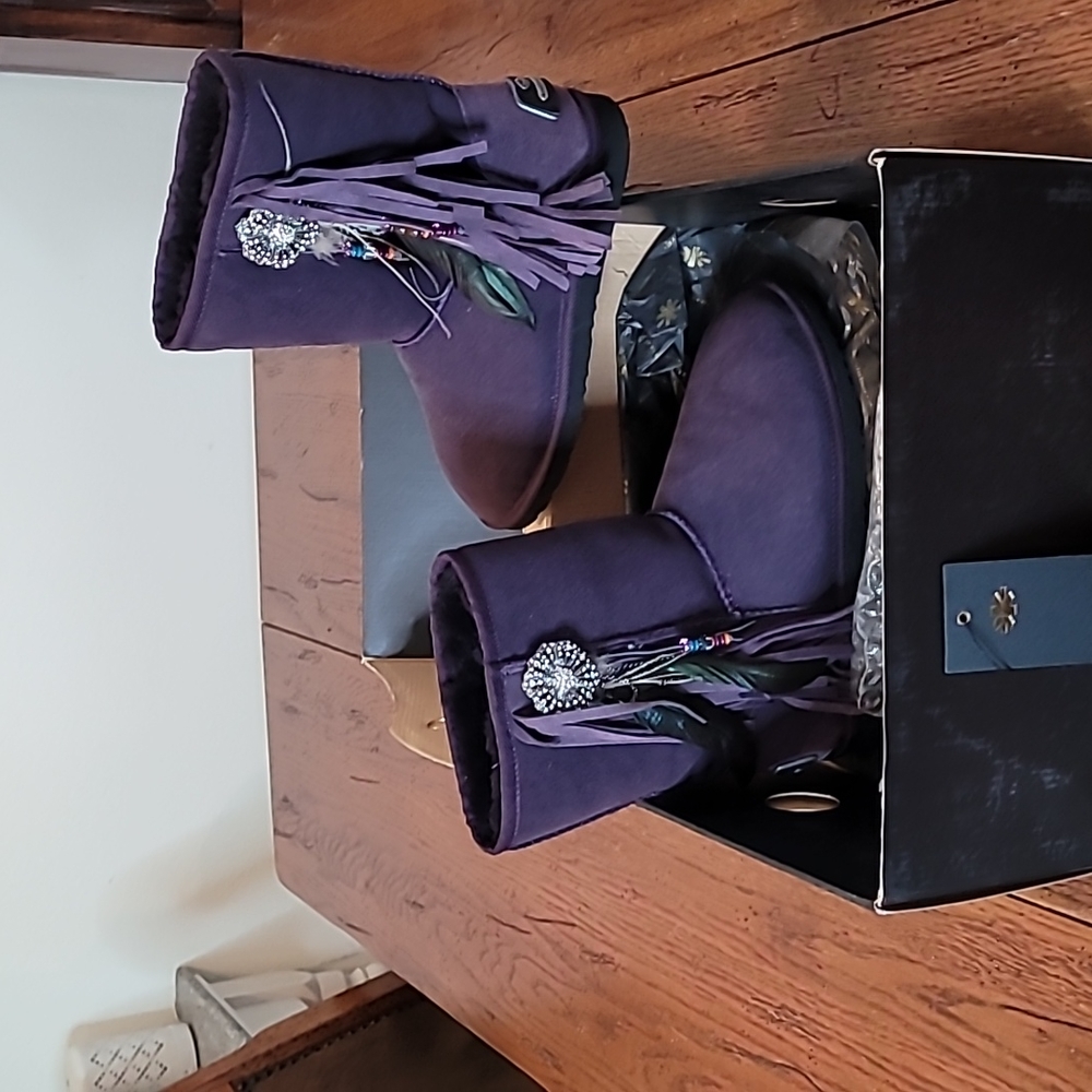 Koolaburra eggplant embellished short boot.